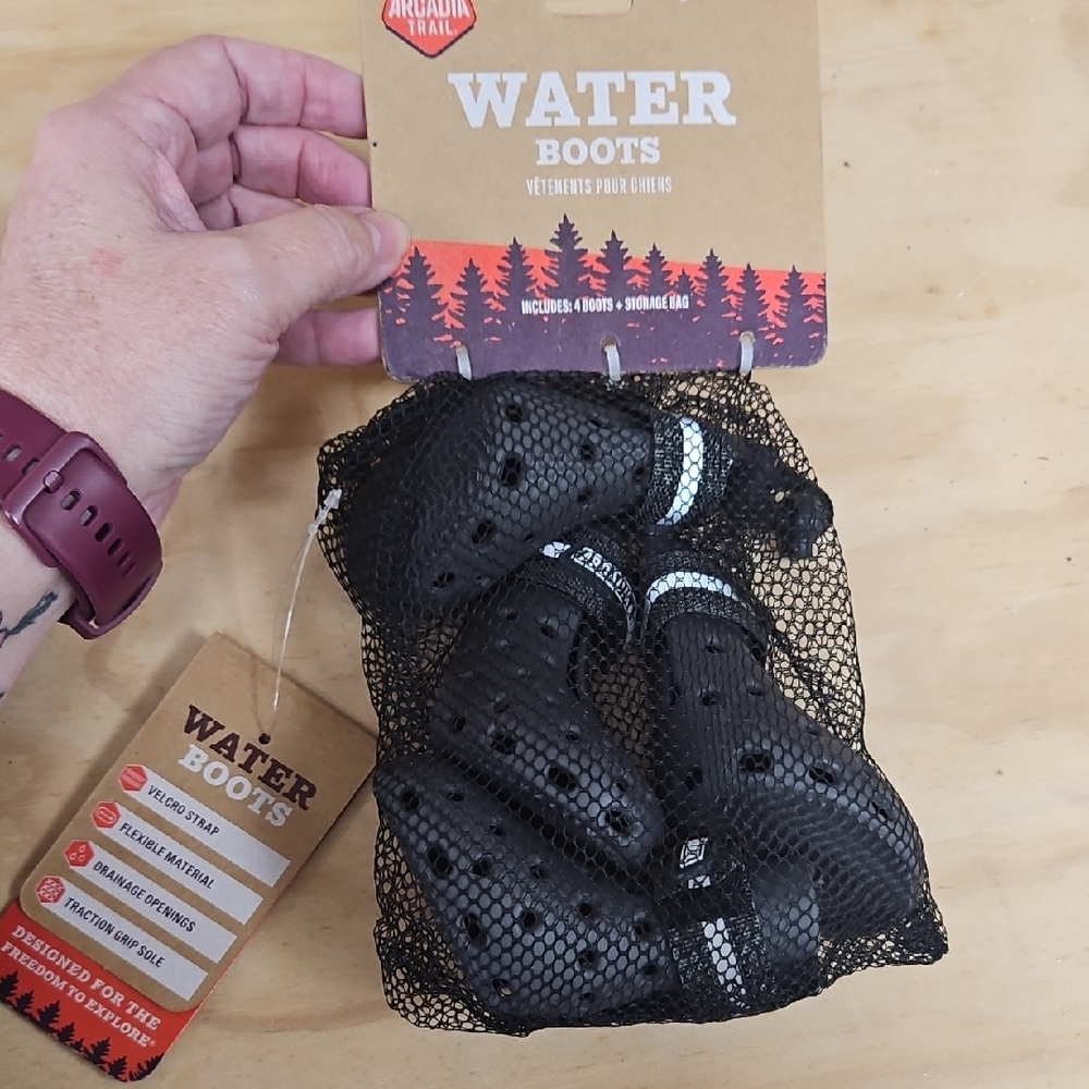 Arcadia Trail Black Water Boots